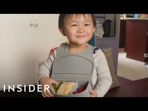 Travel Bib Has Three Compartments To Hold Kids’ Snacks