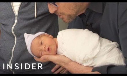 How To Put Your Baby To Sleep, According To “The Baby Whisperer”